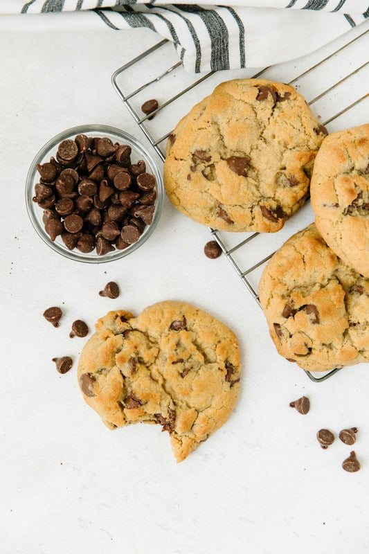 Rich & Chewy Chocolate Chip Cookies